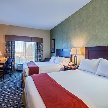Holiday Inn Express Hotel & Suites Youngstown North-Warren/Niles By Ihg Extérieur photo