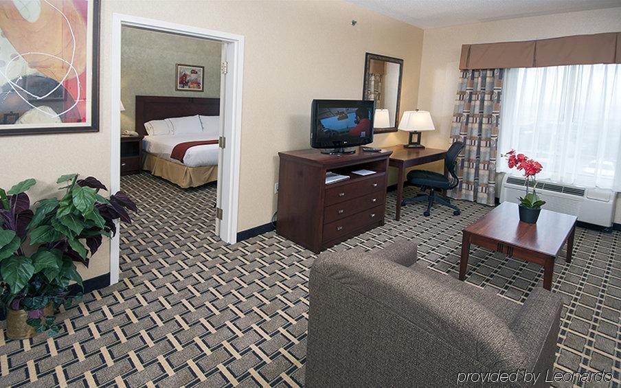 Holiday Inn Express Hotel & Suites Youngstown North-Warren/Niles By Ihg Chambre photo