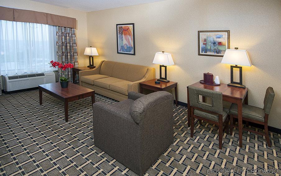 Holiday Inn Express Hotel & Suites Youngstown North-Warren/Niles By Ihg Chambre photo