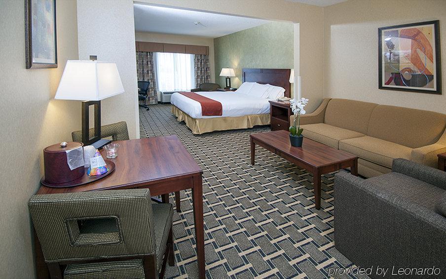 Holiday Inn Express Hotel & Suites Youngstown North-Warren/Niles By Ihg Chambre photo