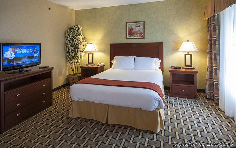 Holiday Inn Express Hotel & Suites Youngstown North-Warren/Niles By Ihg Chambre photo