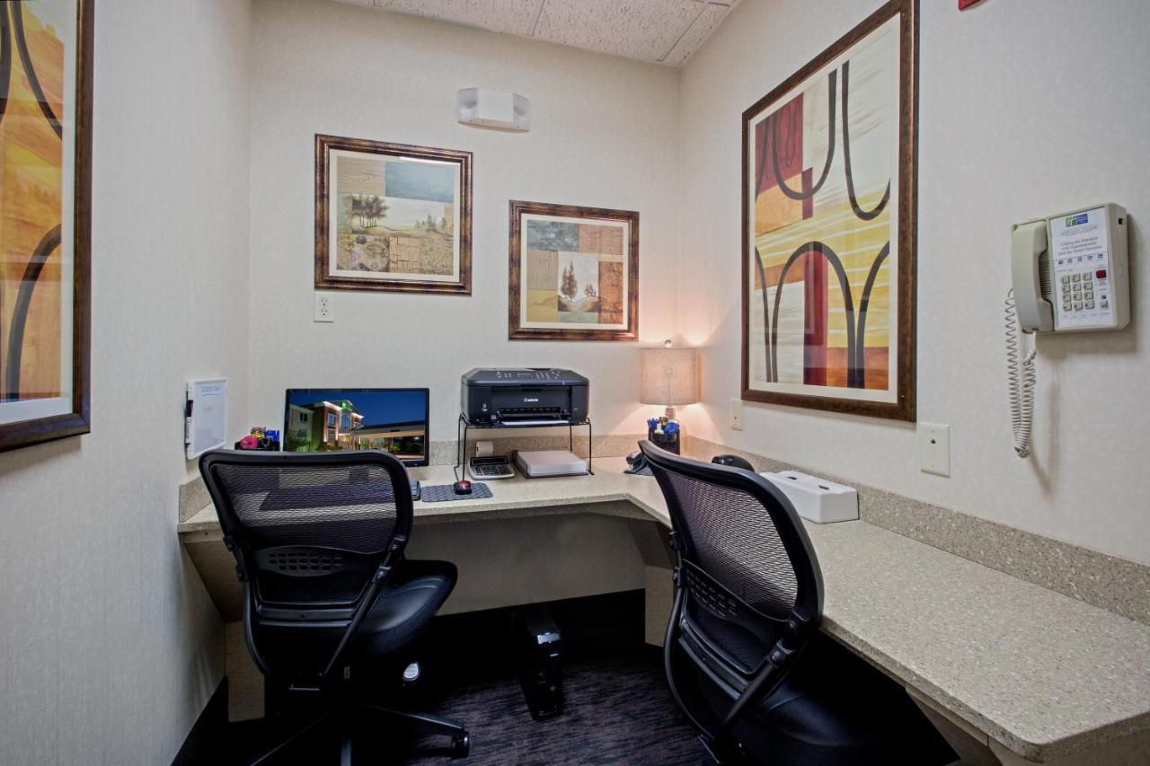 Holiday Inn Express Hotel & Suites Youngstown North-Warren/Niles By Ihg Extérieur photo